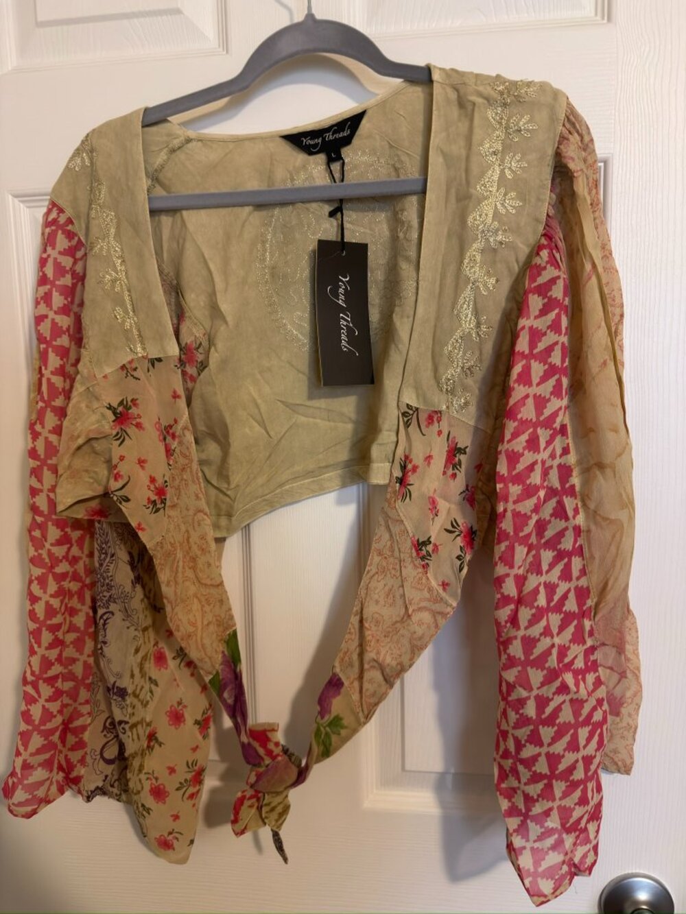Young Threads Boho Patchwork Embroidered Tie Front Top Moss L NWT
